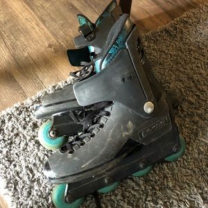 Old School Rollerblades
